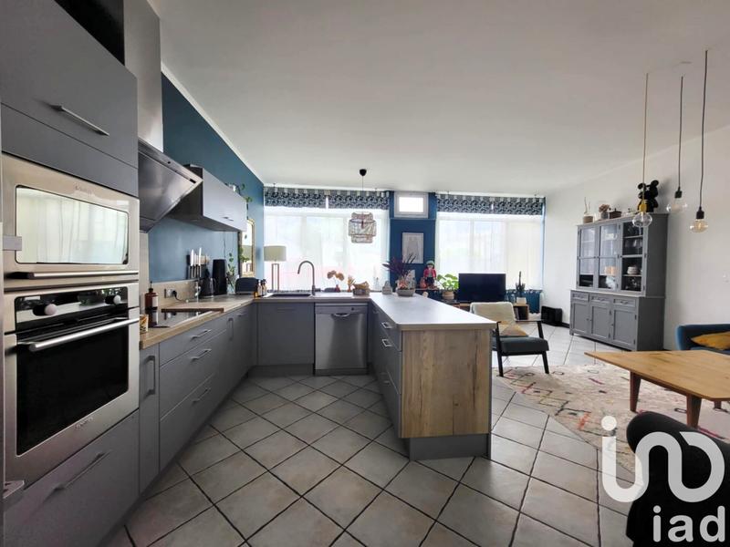 Maison - 159 m² - 6 pièces