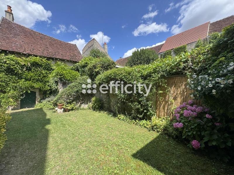 Maison - 250 m² - 11 pièces