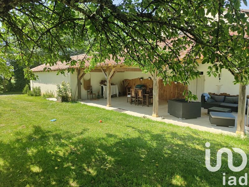 Maison de campagne - 336 m² - 10 pièces