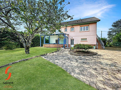 Maison - 148 m² - 5 pièces