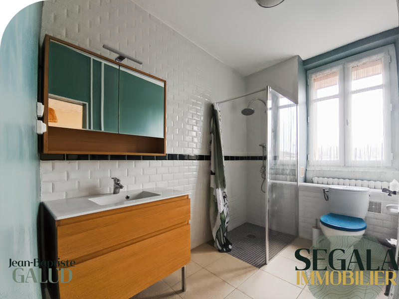 Maison - 86 m² - 4 pièces