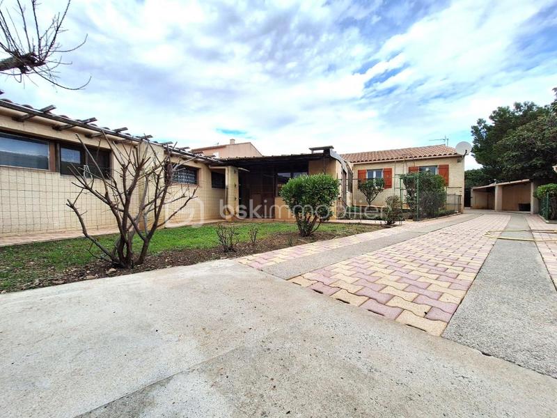 Maison traditionnelle - 137 m² - 5 pièces