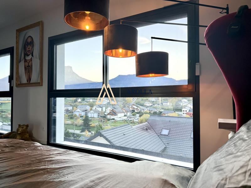 Villa - 227 m² - 6 pièces