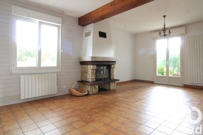 Maison - 75 m² - 5 pièces