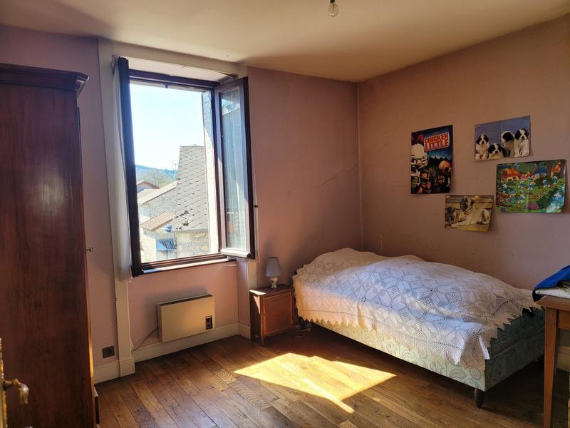 Maison - 190 m² - 8 pièces