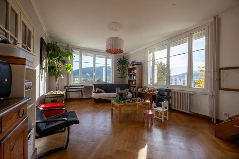 Maison - 350 m² - 14 pièces