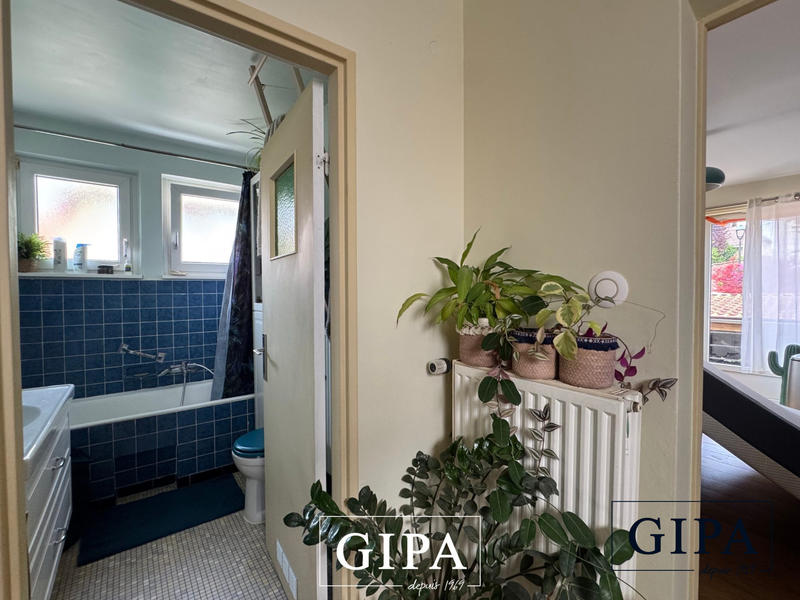 Maison ancienne - 104 m² - 4 pièces