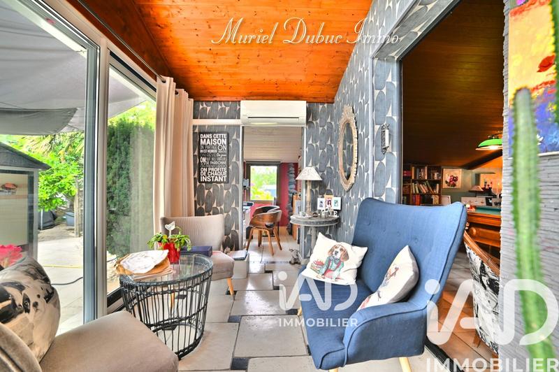 Maison - 239 m² - 8 pièces