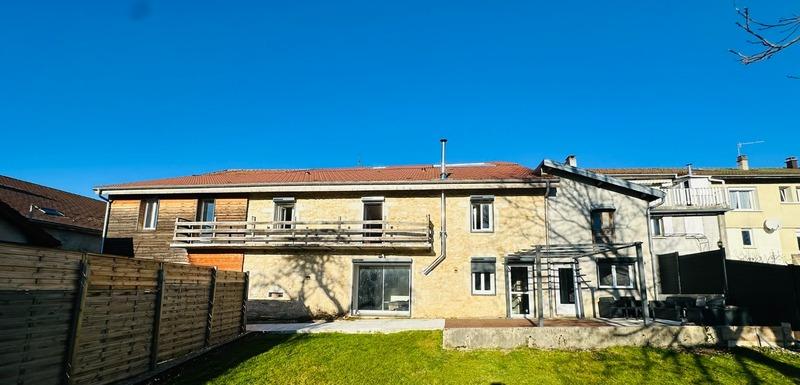 Maison de village - 130 m² - 5 pièces