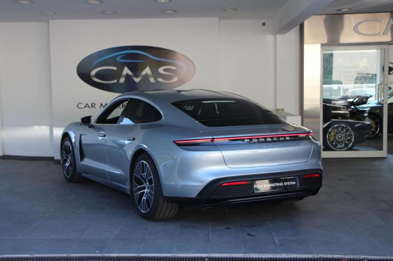 Porsche taycan 4s 571 ch avec batterie performance plus