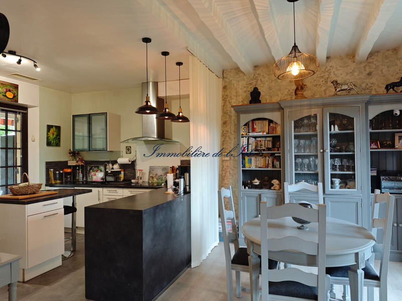 Maison - 129 m² - 6 pièces