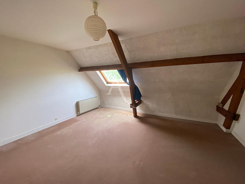 Maison - 260 m² - 9 pièces