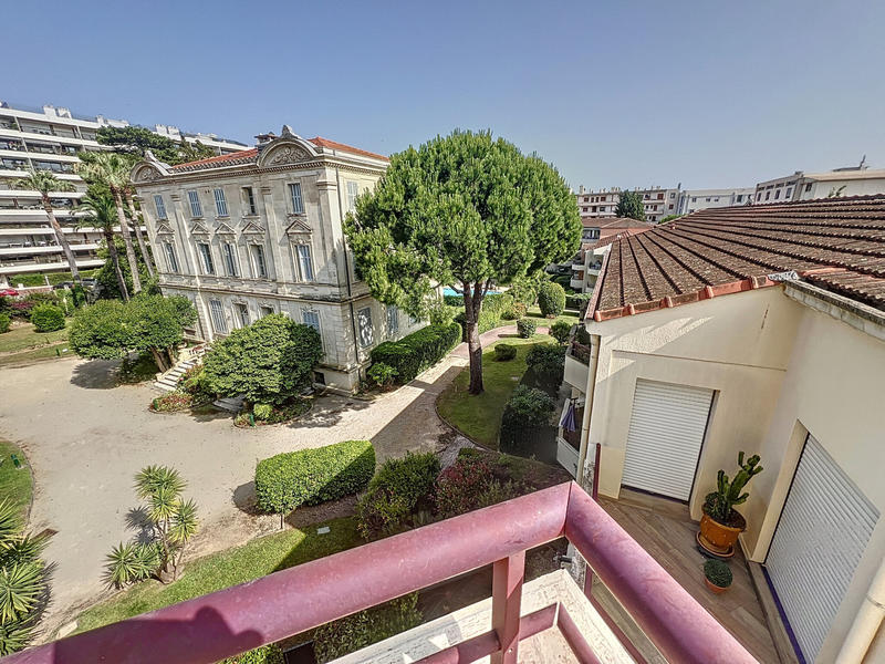 Appartement - 79 m² - 3 pièces