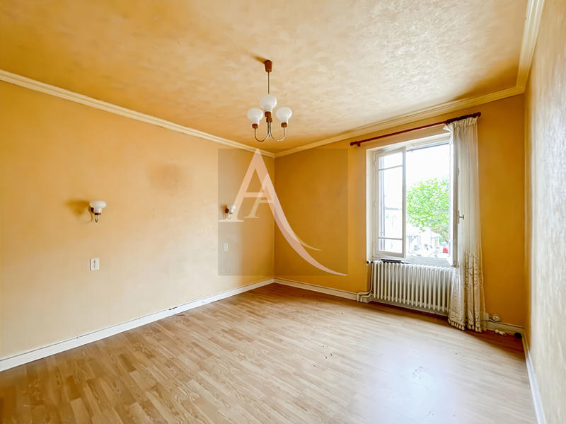 Maison - 108 m² - 5 pièces