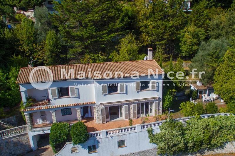 Maison - 178 m² - 6 pièces