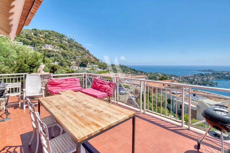 Appartement - 138 m² - 4 pièces