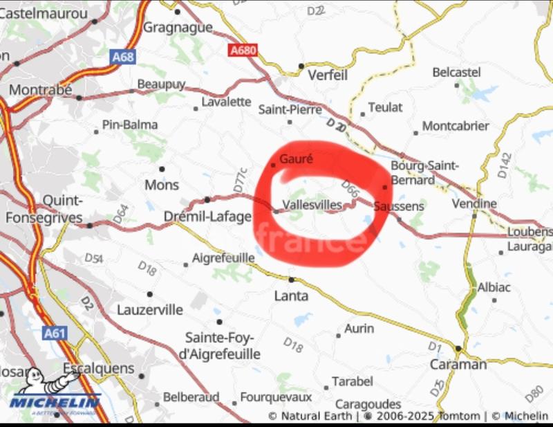 Corps de ferme - 240 m² - 8 pièces