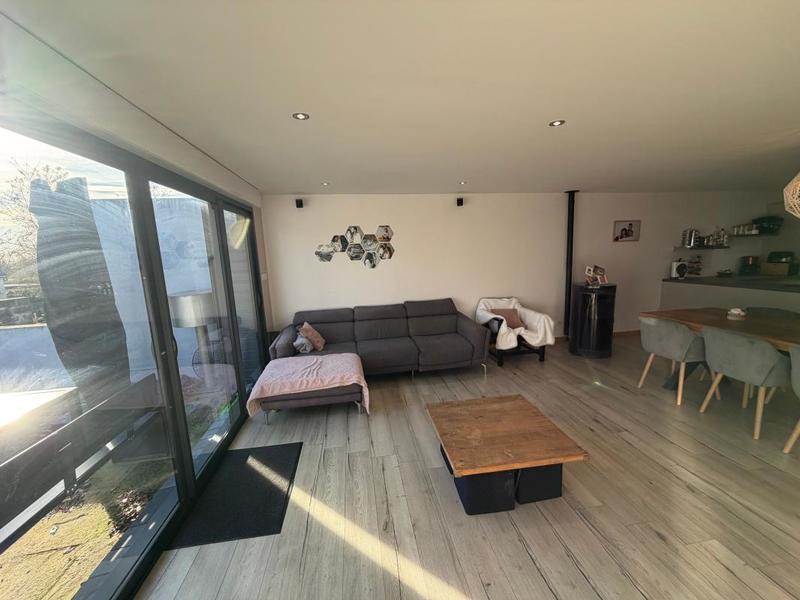 Maison - 115 m² - 4 pièces