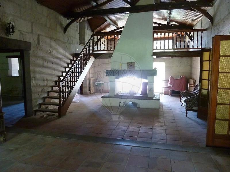 Propriété - 575 m² - 15 pièces