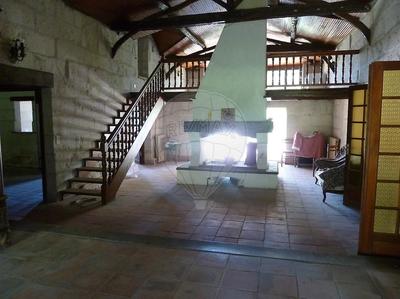 Propriété - 575 m² - 15 pièces