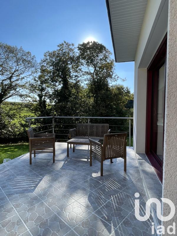 Maison - 145 m² - 6 pièces