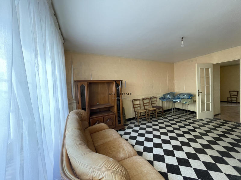 Maison - 171 m² - 10 pièces