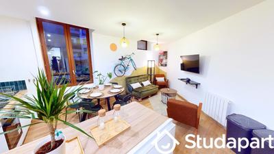 Chambre - 10 m² - 1 pièce