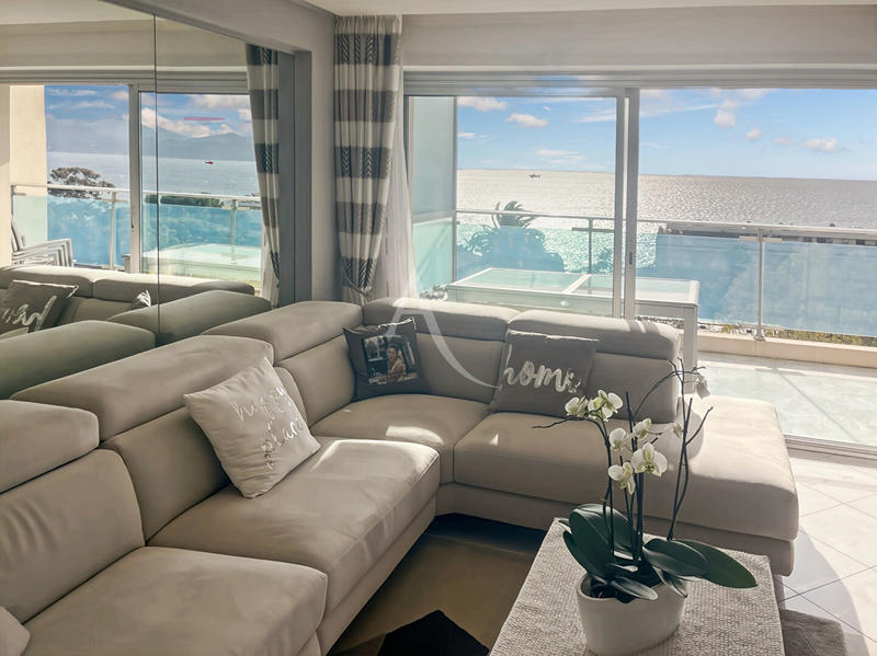 Appartement - 95 m² - 3 pièces