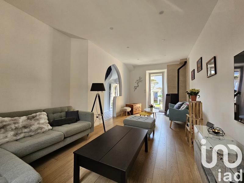 Maison - 143 m² - 8 pièces