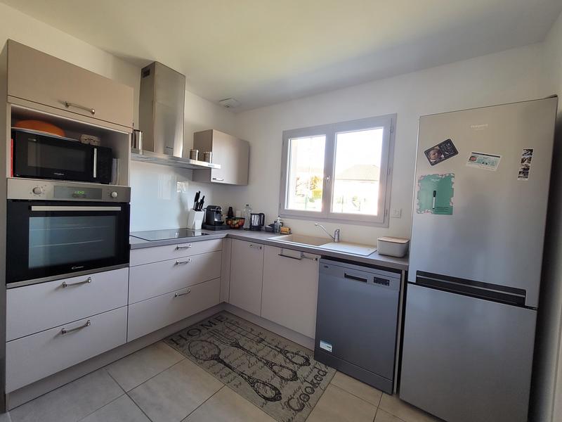 Maison - 95 m² - 4 pièces