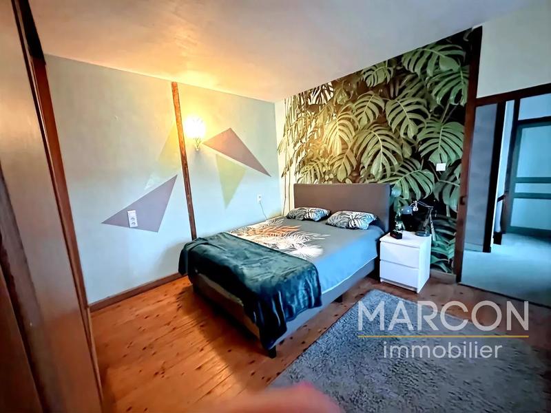 Maison de village - 255 m² - 7 pièces