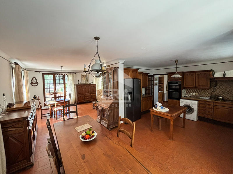 Maison - 164 m² - 5 pièces