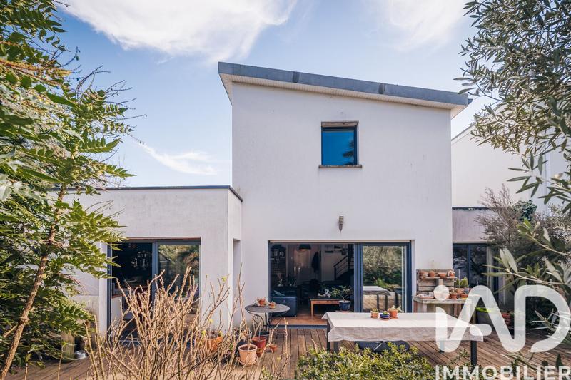 Maison - 147 m² - 6 pièces