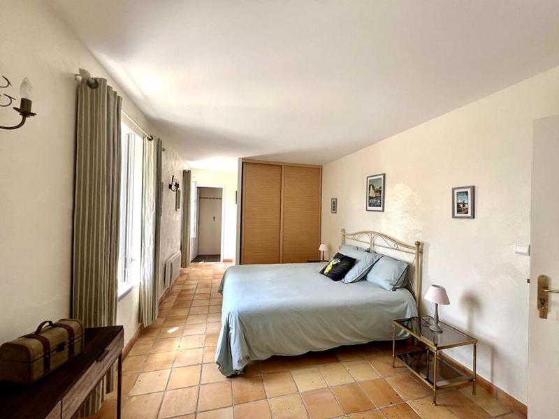 Demeure - 494 m² - 12 pièces