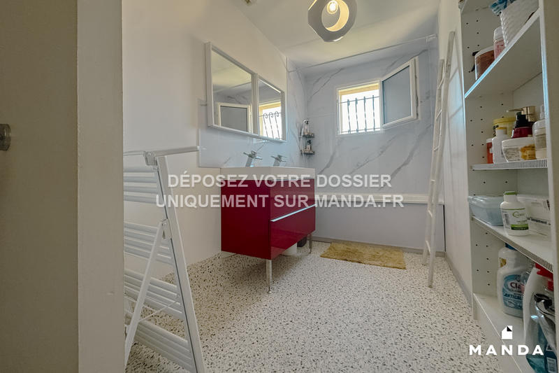Chambre - 14 m² - 5 pièces