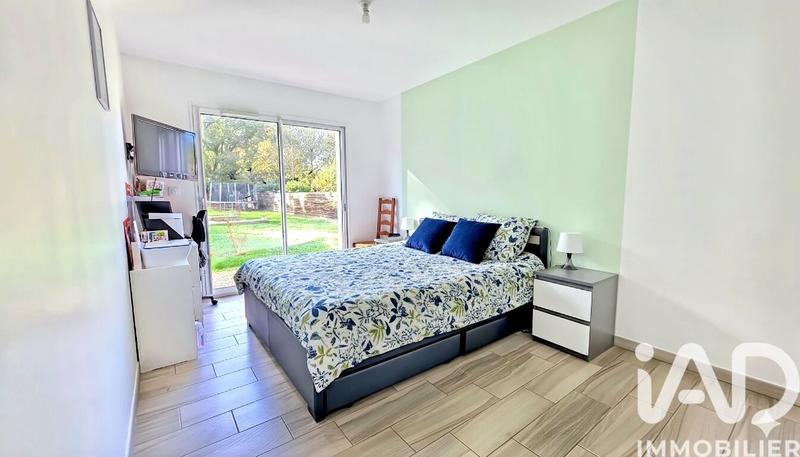 Maison - 177 m² - 6 pièces