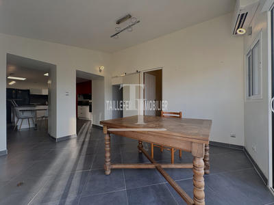 Maison - 117 m² - 6 pièces