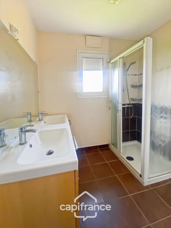 Maison - 76 m² - 5 pièces