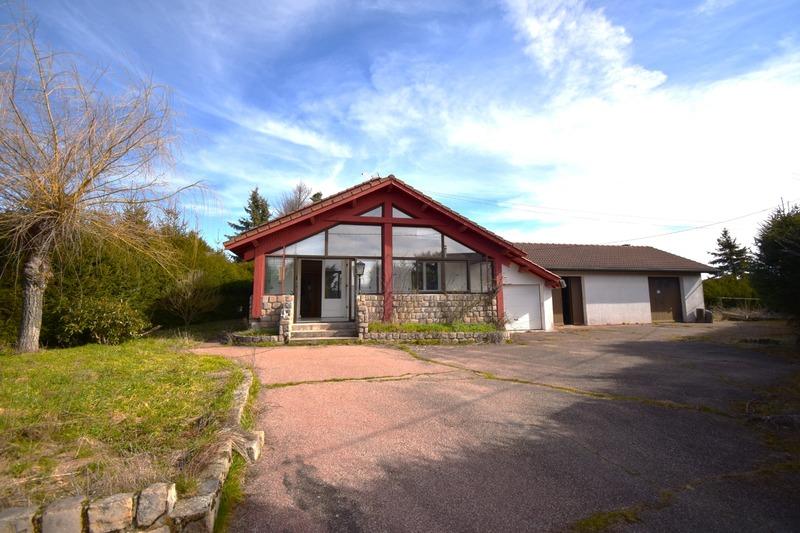 Maison - 85 m² - 5 pièces