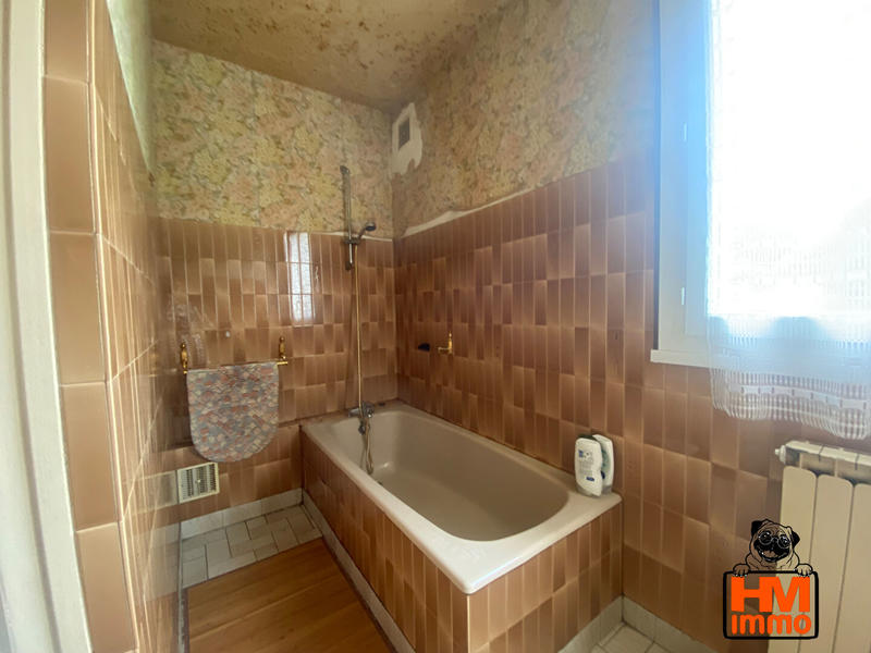 Maison - 94 m² - 6 pièces