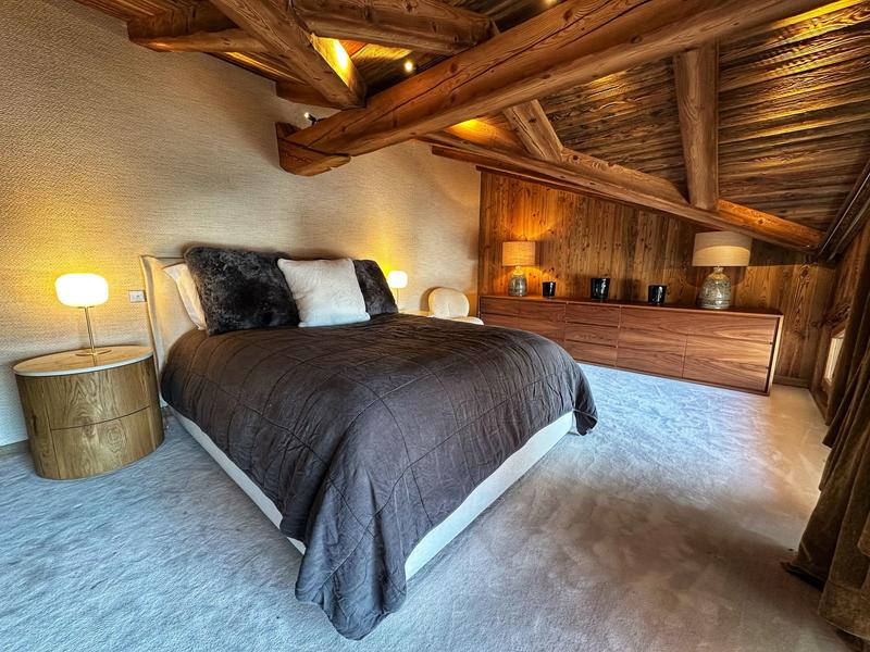 Châlet - 430 m² - 8 pièces