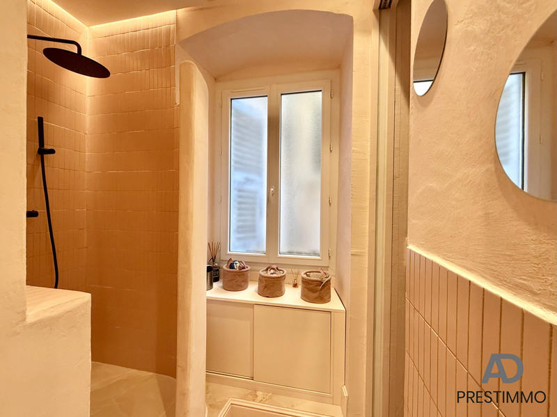 Appartement - 128 m² - 5 pièces