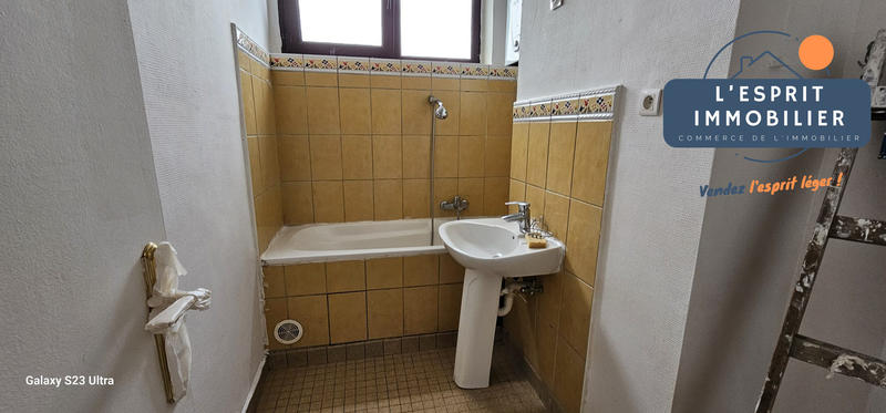 Appartement - 72 m² - 1 pièce