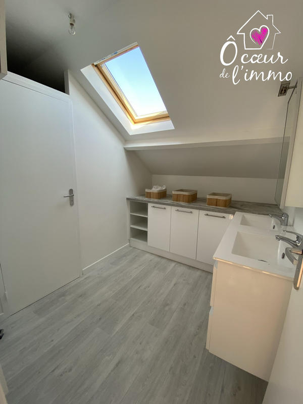 Appartement - 150 m² - 5 pièces