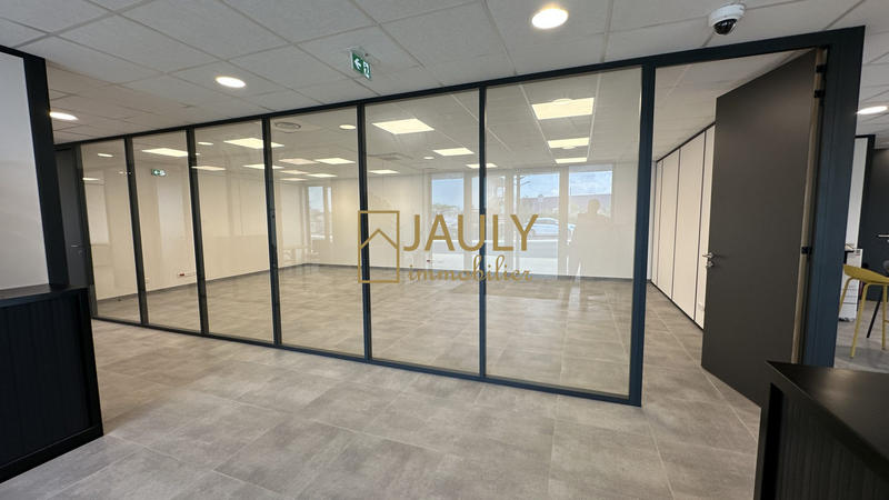 Entrepôt - 2 507 m²