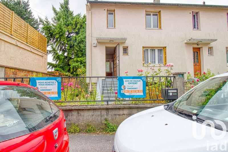 Maison - 67 m² - 5 pièces