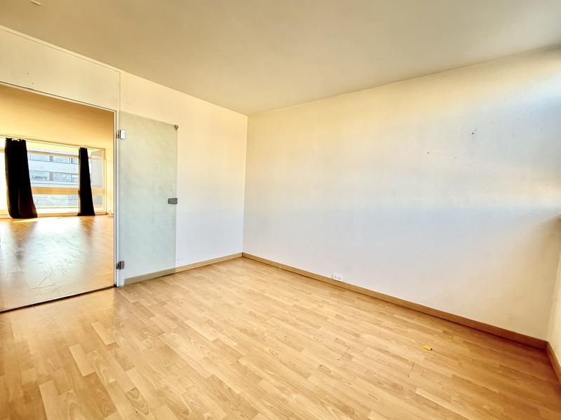 Appartement - 99 m² - 3 pièces