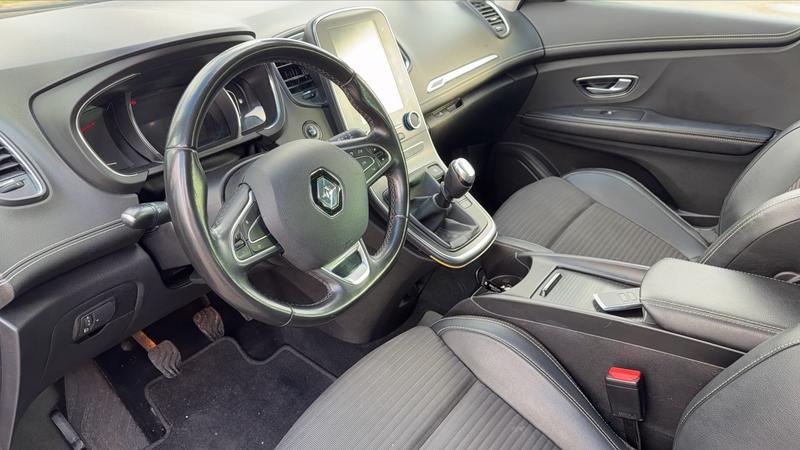 Renault Scénic IV 1.7 Blue dCi 150 Intens