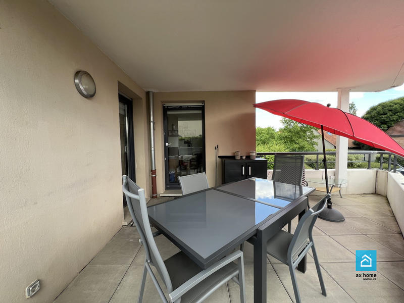 Appartement - 100 m² - 4 pièces