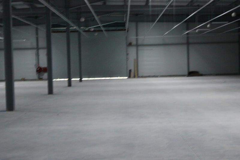 Local commercial - 1 633 m²